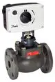 Danfoss Stellantrieb mit elektrischer Steuerung, montiert auf einem Regelventil. Der Antrieb hat eine Kreissteuerung und eine Anschlussöffnung für die elektrische Verbindung.